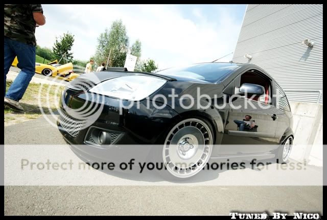 [Image: thmonos.jpg]